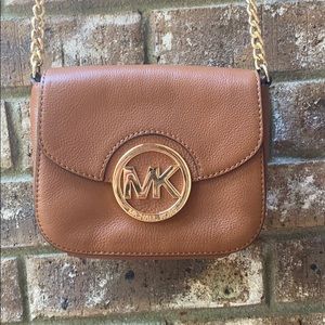 Fulton Luggage Leather Small Crossbody Bag